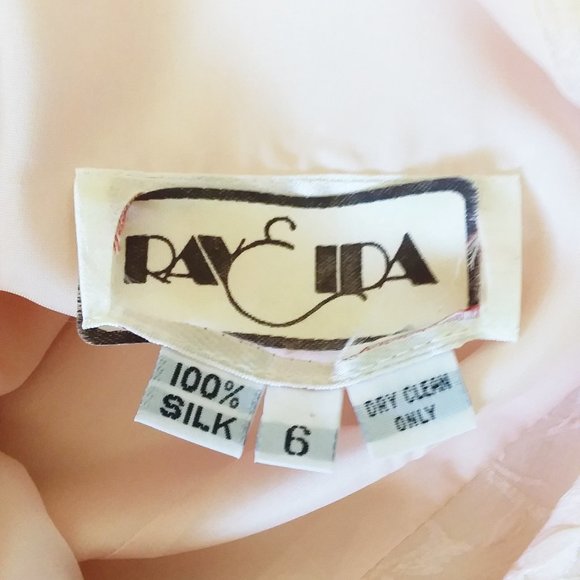 Vintage 100% Silk Beaded Blush Pink Top - Picture 6 of 6